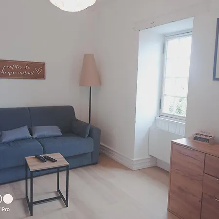 Maison Les Glycines Holiday home *