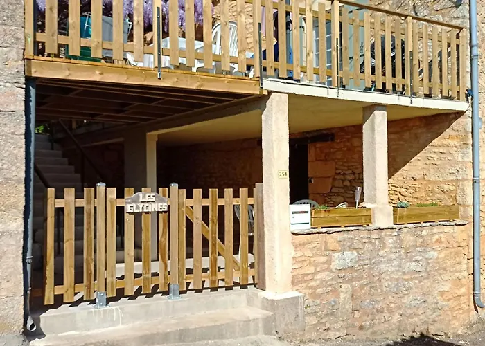 Maison Les Glycines لا روك-غاجياك